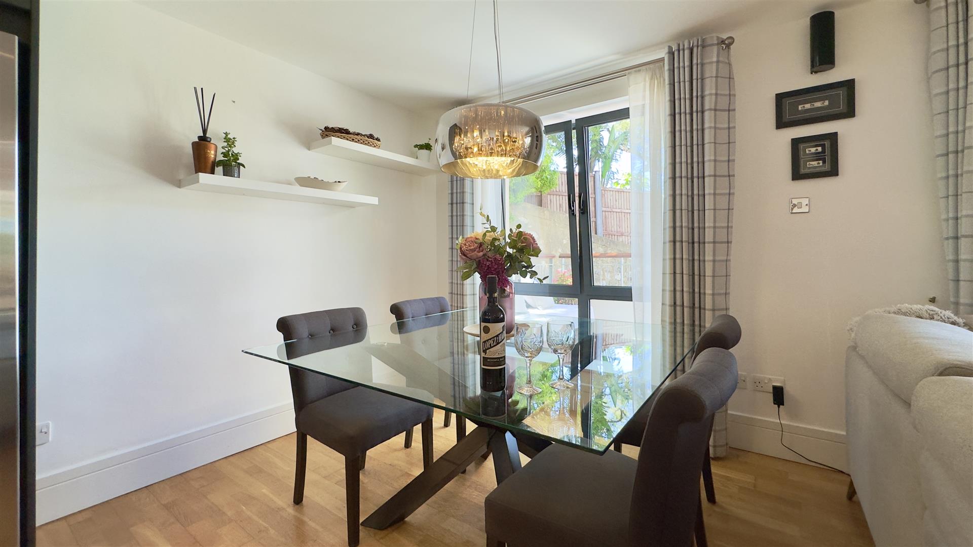 Image of Apartment - 3 Bedrooms - 2 Bathrooms for Sale in Highcliffe House-Gibraltar, Image 4